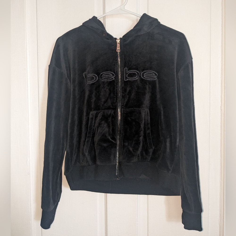 Women's zip up jacket